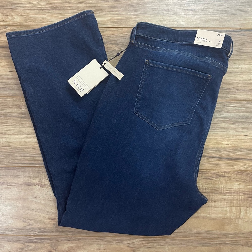 NWT NYDJ Bootcut